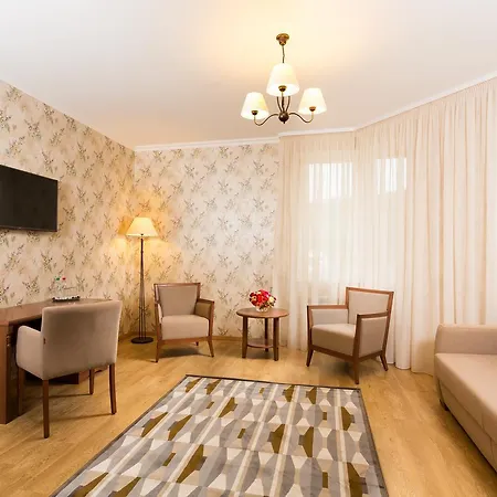 By Derenivska Kupil Nyzhne Solotvyno