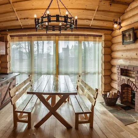 By Derenivska Kupil Aparthotel 4*