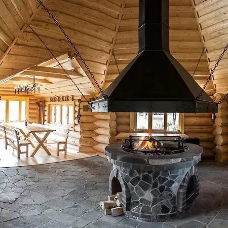 By Derenivska Kupil Aparthotel