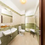 By Derenivska Kupil Aparthotel
