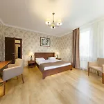 By Derenivska Kupil Aparthotel
