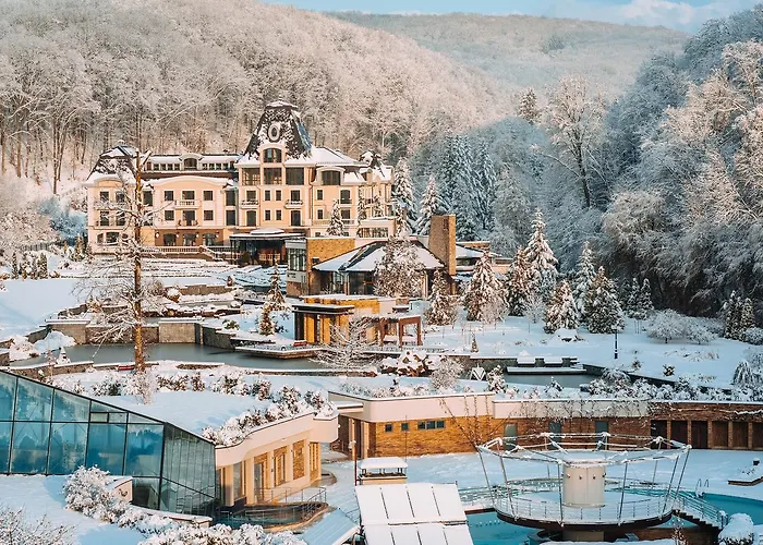 By Derenivska Kupil Apart Otel