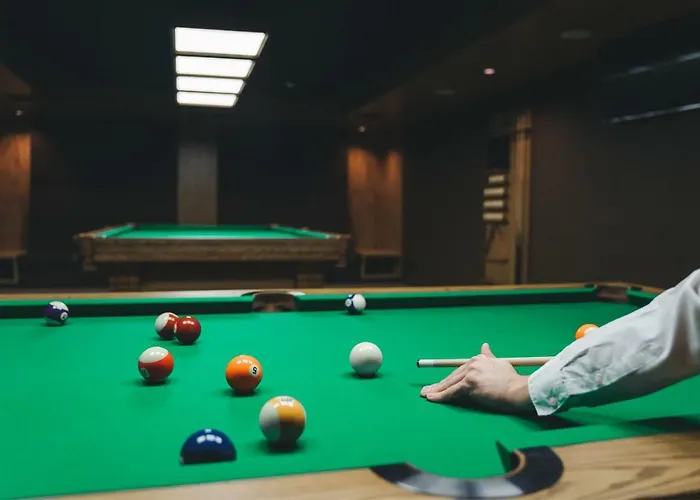 By Derenivska Kupil Apart Otel 4*